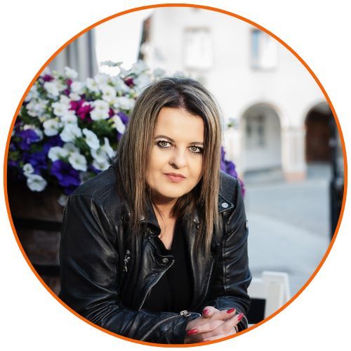 Autorka Joanna Jax - zap autograf na stosiku TaniaKsiazka.pl