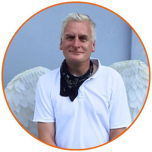 Autor Wojciech Koronkiewicz - zap autograf na stosiku TaniaKsiazka.pl