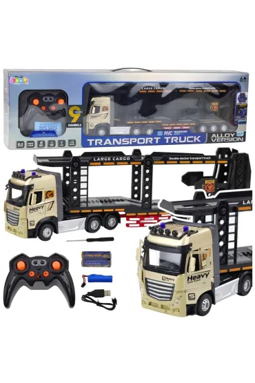 Ci�ar�wka RC ze �wiat�em i d�wi�kiem 1:24 LeanToys