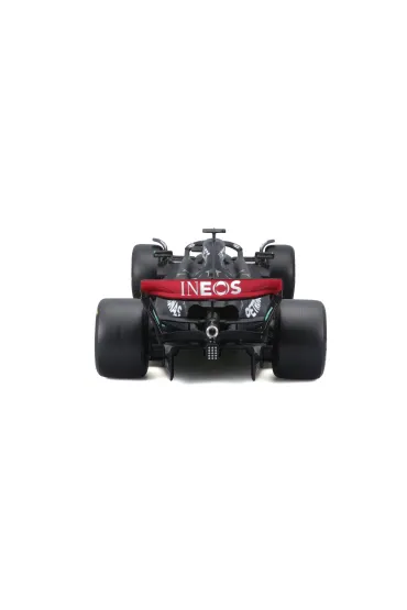 Bburago formula f1 mercedes amg petronas team w14 e george russell 1:24