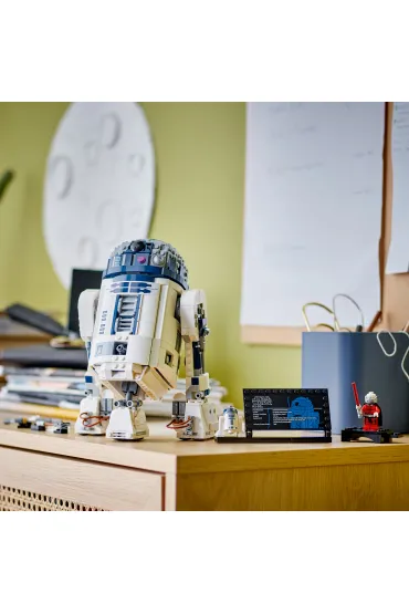 LEGO Star Wars R2-D2 75379