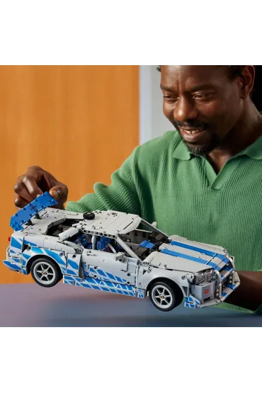 LEGO Technic Samoch�d Nissan Skyline GT-R (R34) z filmu Za szybcy, za w�ciekli 42210