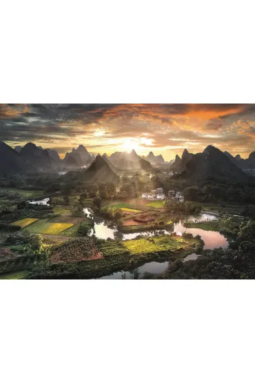 Puzzle 2000 el. HQ Widok z Chin Clementoni