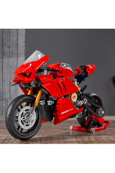 LEGO Technic Ducati Panigale V4 R 42107