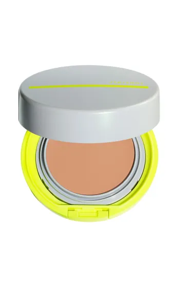 Shiseido Sports BB Compact SPF50+ puder BB w kompakcie Medium Dark 12 g