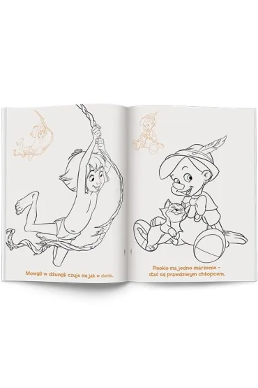 Disney Classic. Kolorowanka z naklejkami