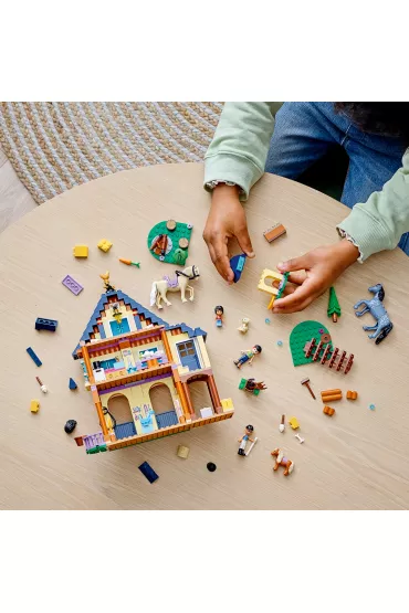LEGO Friends Le�ne centrum je�dzieckie 41683