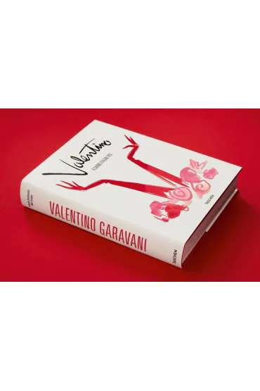 Valentino. A Grand Italian Epic - Matt Tyrnauer