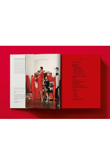 Valentino. A Grand Italian Epic - Matt Tyrnauer