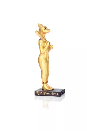 Bogini Bastet trzymaj�ca sistrum, figurka