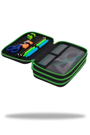 Pi�rnik 3-komorowy z wyposa�eniem Coolpack Jumper 3 Kids From The Block