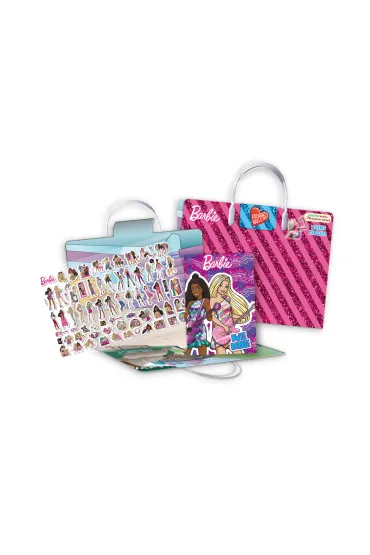 Barbie. Kocham nakleja�. Cz�� 2. Wielkie marzenia