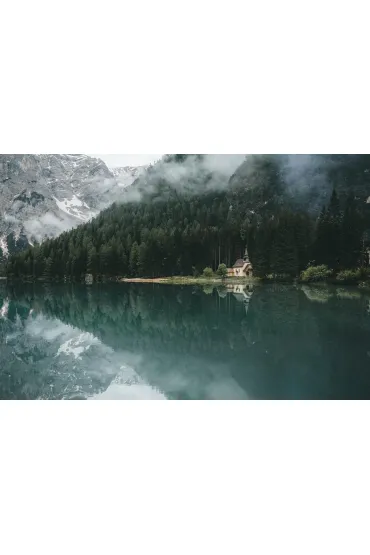Escape: Discovering the Dolomites. A Visual Journey and Adventures - Guerel Sahin
