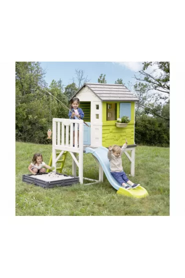 Domek na palach z piaskownic� Smoby