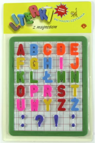 Literki z magnesem na tablicy