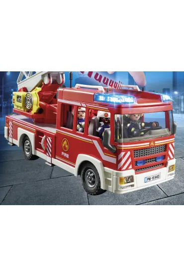 Playmobil City Action Samoch�d stra�acki z drabin� 9463