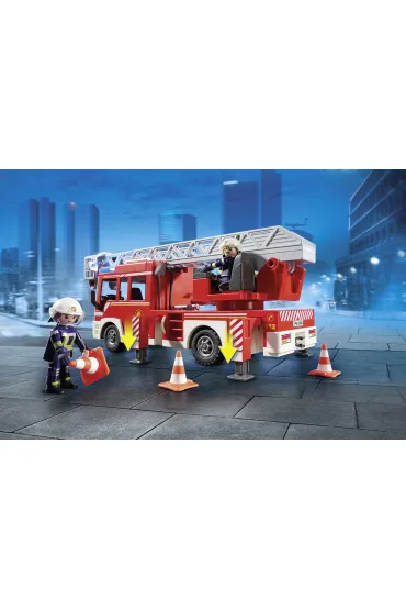 Playmobil City Action Samoch�d stra�acki z drabin� 9463