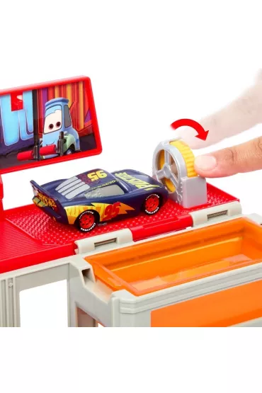 Cars. Auto mobilny lakiernik zmiana koloru HPD82 Mattel