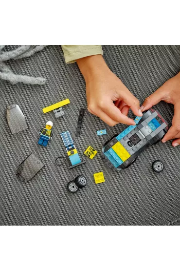 LEGO City Elektryczny samochd sportowy 60383