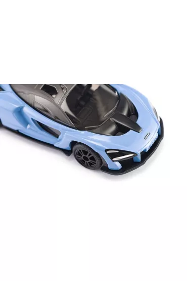 Siku 15. McLaren Senna