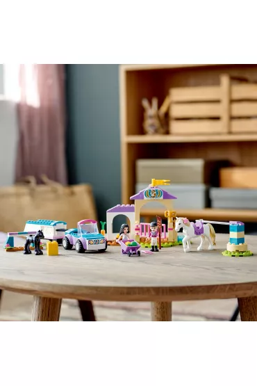 LEGO Friends Szk�ka je�dziecka i przyczepa dla konia 41441