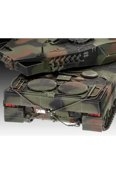 Czo�g Leopard 2A6/A6NL Revell