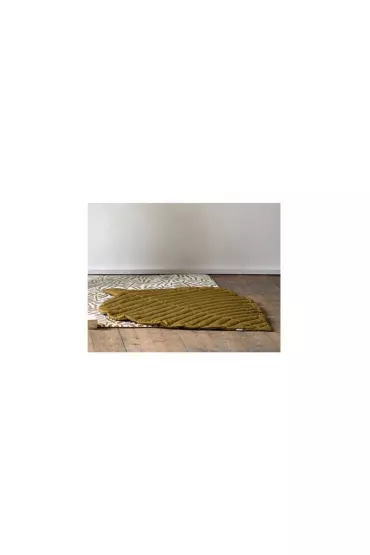 Toddlekind Mata do zabawy z baweny organicznej w ksztacie licia Leaf Mat Sand Castle