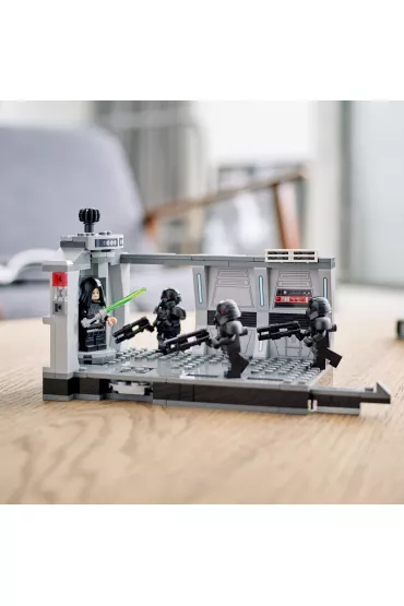 LEGO Star Wars Atak mrocznych szturmowc�w 75324