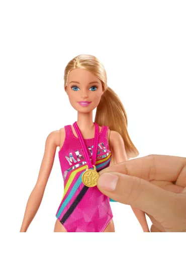 Barbie Dreamhouse Adventures Zestaw Lalka P�ywaczka z pieskiem Mattel
