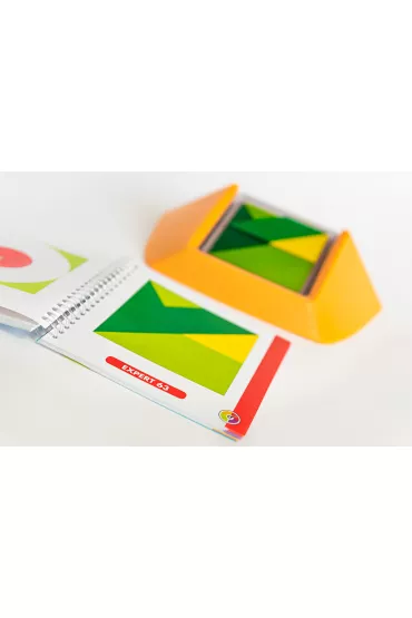 Smart Games. Colour Code (ENG) IUVI Games