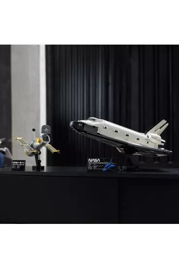 LEGO Icons Wahad�owiec Discovery NASA 10283