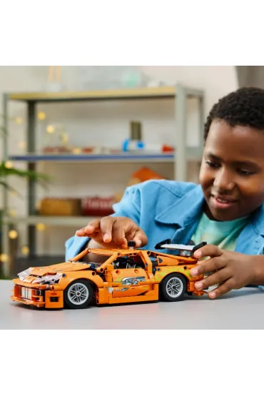 LEGO Technic Fast and Furious Toyota Supra MK4 42204