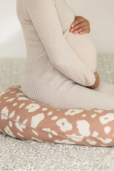Beaba Ergonomiczna poduszka rogal dla kobiet w ciy i karmicych Big Flopsy ™ Print Jersey Savannah Bloom