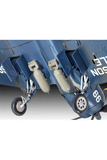 Samolot F4U-4 Corsair Revell