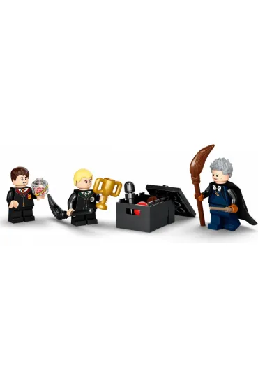 LEGO Harry Potter Hogwart™: Pierwsza lekcja latania 76395