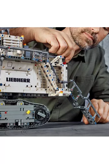 LEGO Technic Koparka Liebherr R 9800 42100