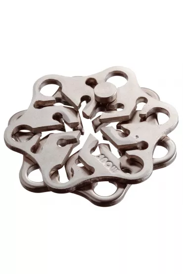 �amig��wka Cast Snow poziom 2/6 Hanayama - Kyoo Wong
