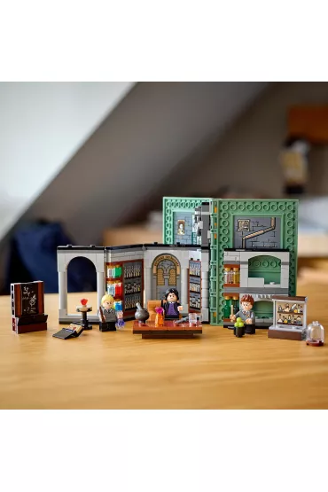 LEGO Harry Potter Chwile z Hogwartu: zajcia z eliksirw 76383