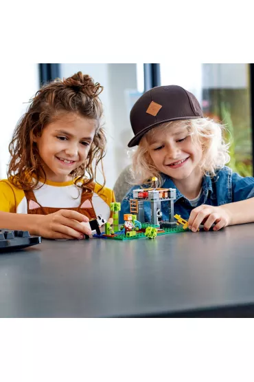 LEGO Minecraft ��obek dla pand 21158