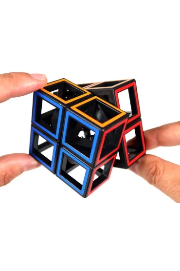 Hollow Two by Two. �amig��wka Recent Toys G3 - Oskar Van  Deventer