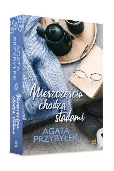 Nieszcz�cia chodz� stadami. Nie zmieni� si� tylko blond. Tom 2 - Agata Przyby�ek