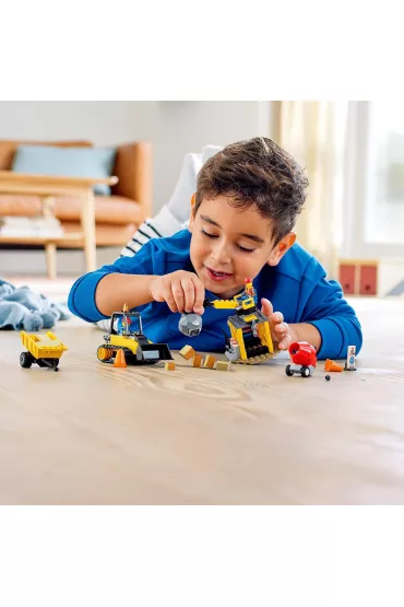 LEGO City Buldo�er budowlany 60252