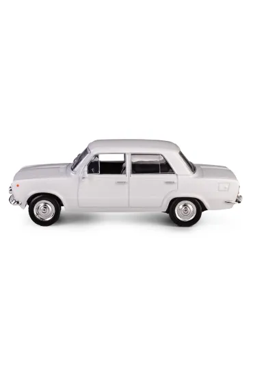 DAFFI KOLEKCJA PRL FIAT 125P BIA�Y 1 43