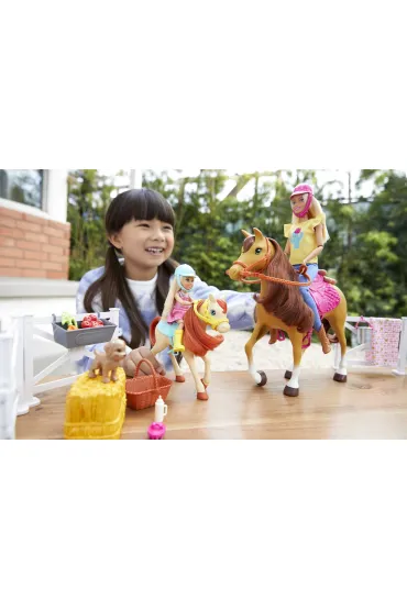 Barbie Stadnina koni zestaw z lalkami FXH15 Mattel