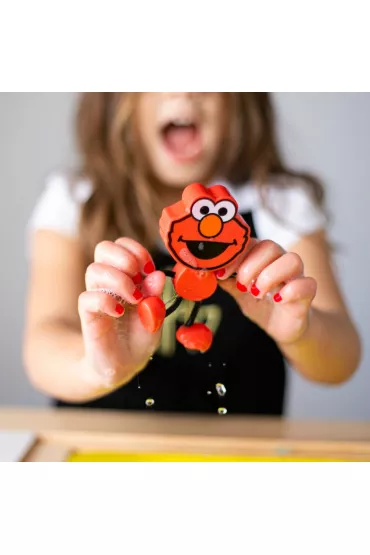 Glo Pals Posta� do k�pieli Elmo - zestaw z dwiema kostkami sensorycznymi �wiec�cymi w wodzie