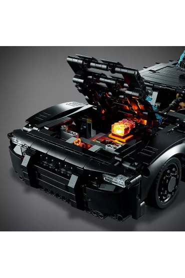 LEGO Technic The Batman - Batmobile 42127