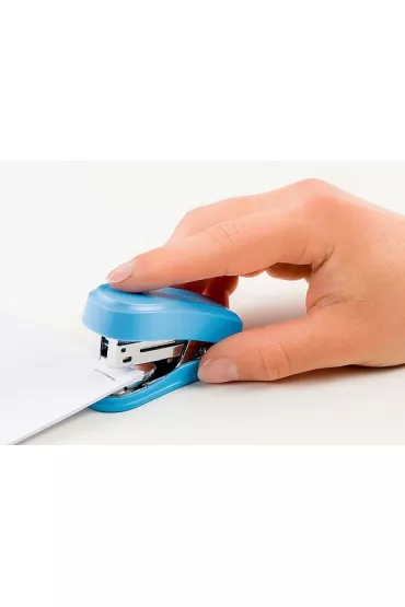 Novus Zszywacz mini b��kitny + zszywki 24/6