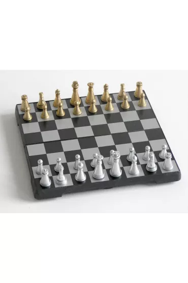 Szachy magnetyczne MA�E sk�adane 16,5 cm
