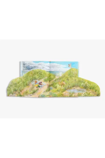 Mouse by the Sea - Alice Melvin