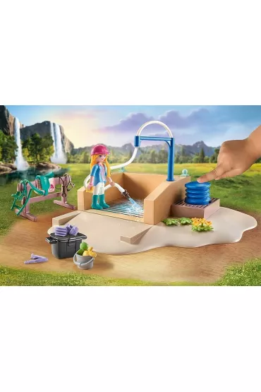 Playmobil Horses of Waterfall Isabella i Lioness z myjni� dla koni 71354